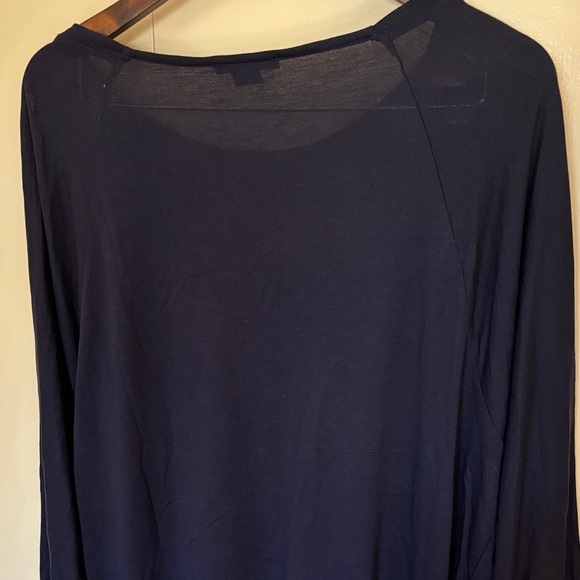 Women's Vince Navy Blue Bat Sleeve T Shirt Size Medium Coastal Grandma Neutral - Picture 5 of 6